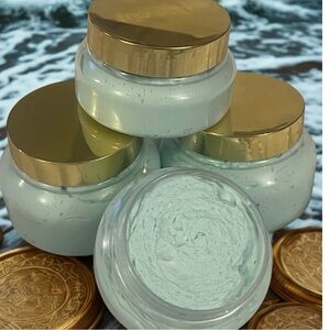 Luxurious Light Blue Nautical Cypress Mist Body Cream with Gold Lid